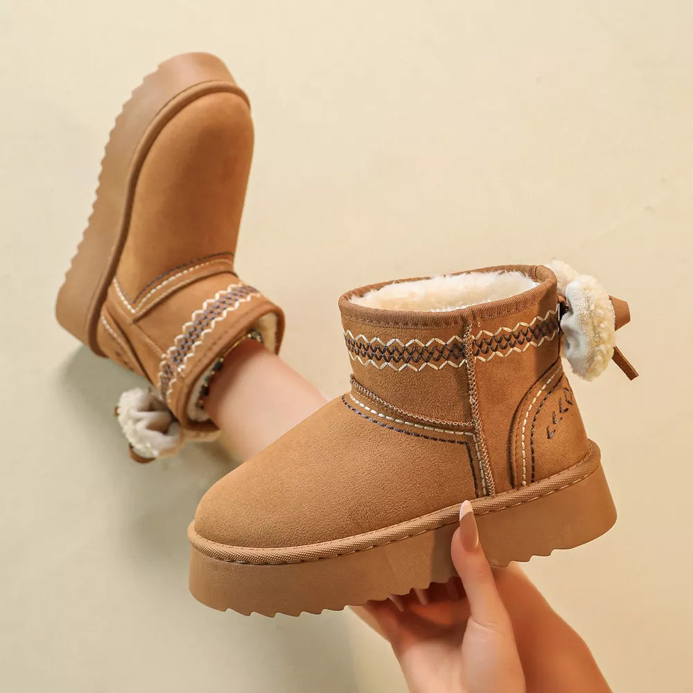 Round Toe Platform Boots