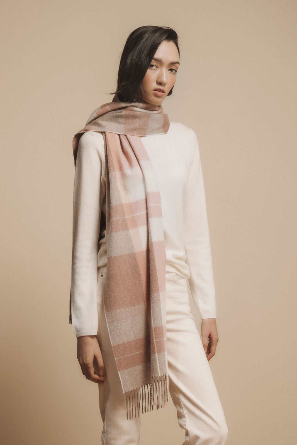 Contemporary Check Cashmere Wide Scarf - Cameo Check