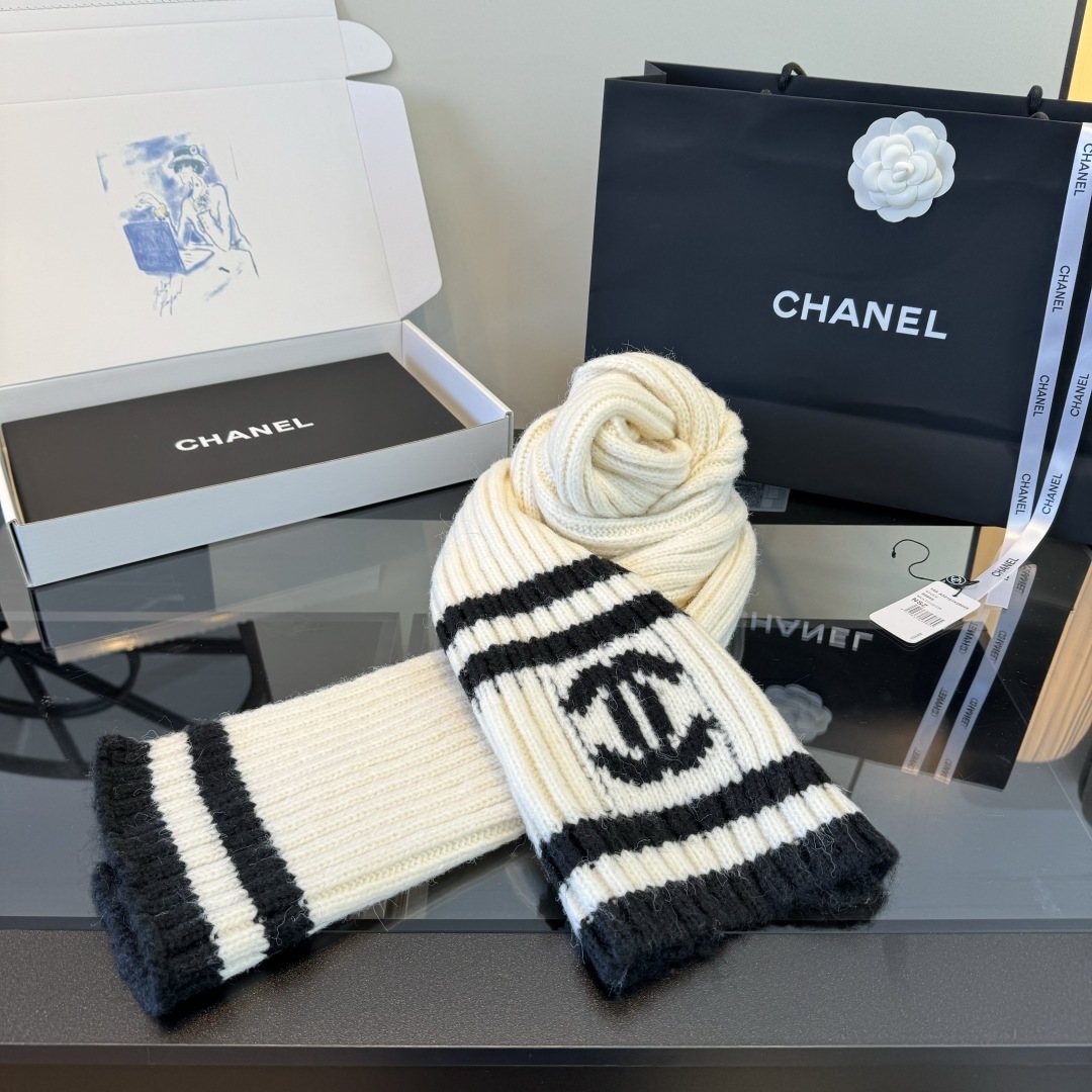 Chanel Rib-Knit Striped Scarf